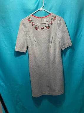 Eliza J Heather Gray Embellished Neckline Ponte Shift Dress Size 6